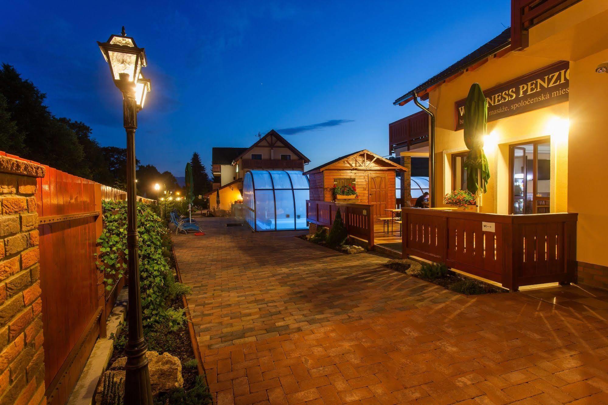 Penzion Motyl Liptovska Tepla Exterior foto