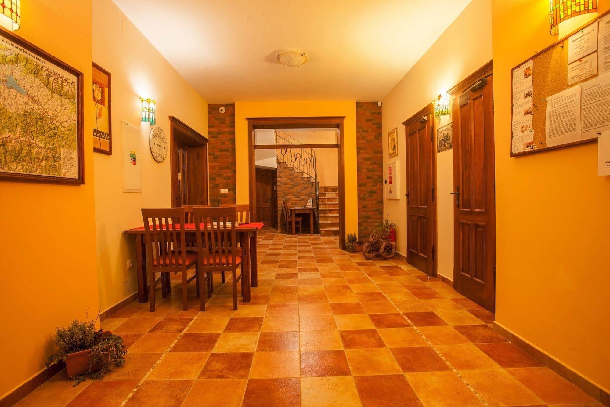Penzion Motyl Liptovska Tepla Exterior foto